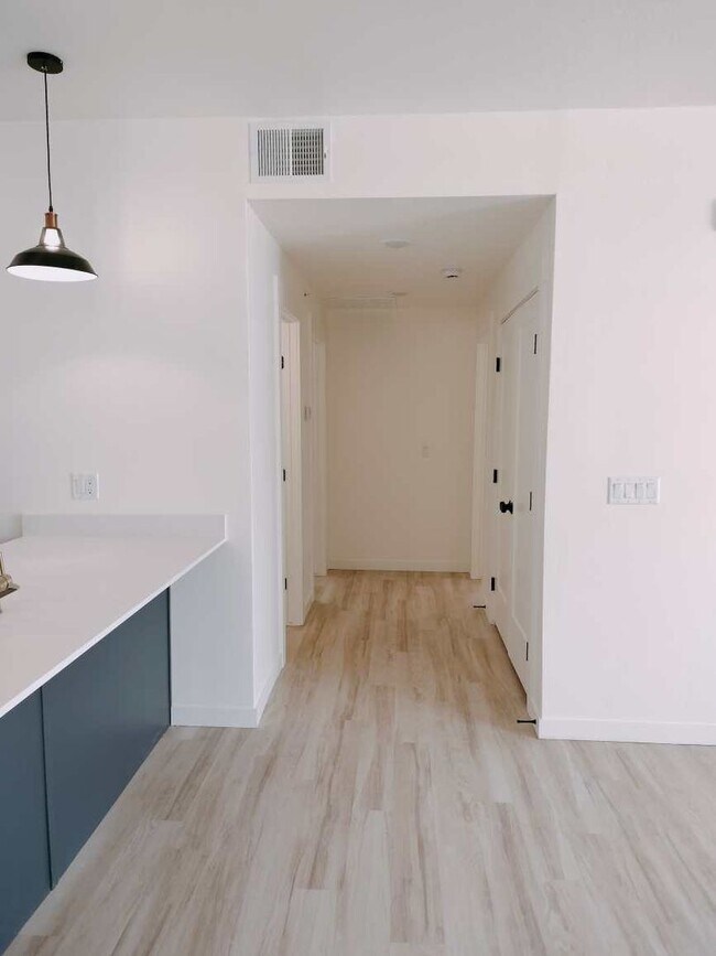 Building Photo - 2 Bed 2 Bath Condo in Teton River Lofts