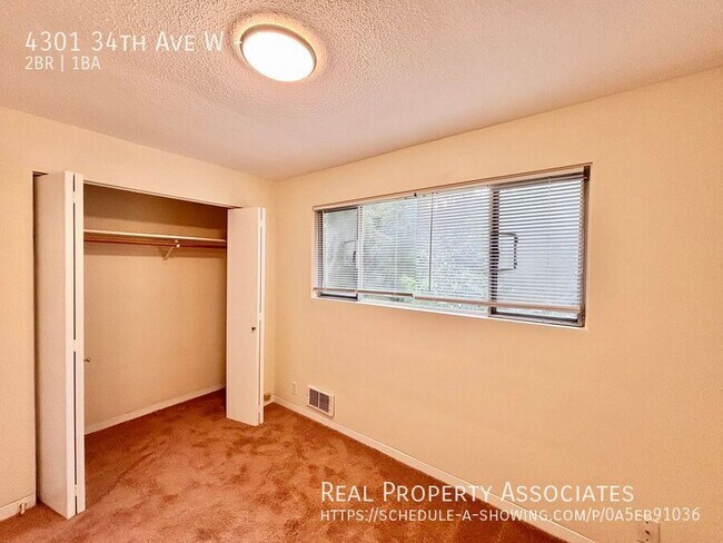 Building Photo - 4301 34th Ave W