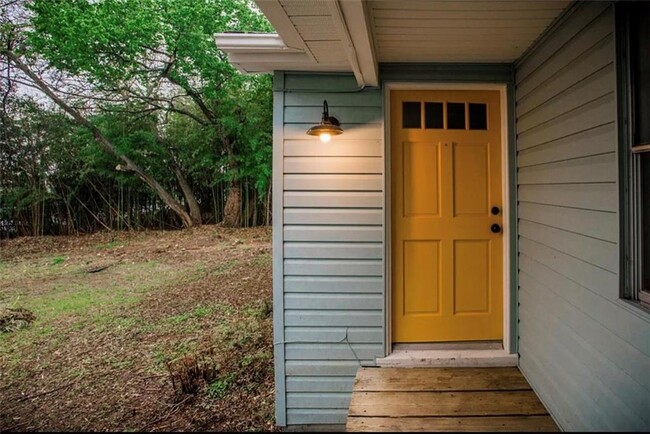 Building Photo - 8308 Peaceful Hill Ln