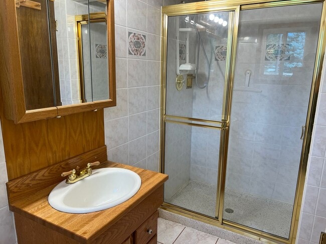 Building Photo - 3728 W Delbert Ave