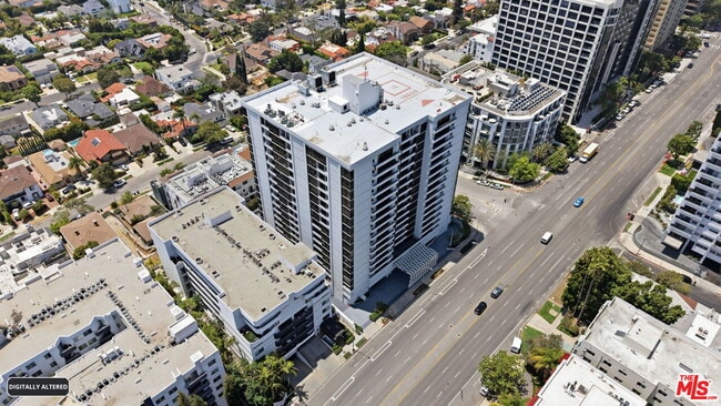 Building Photo - 10660 Wilshire Blvd