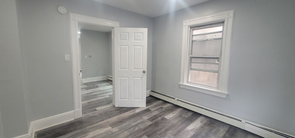 bedroom 1 - 134 Main St