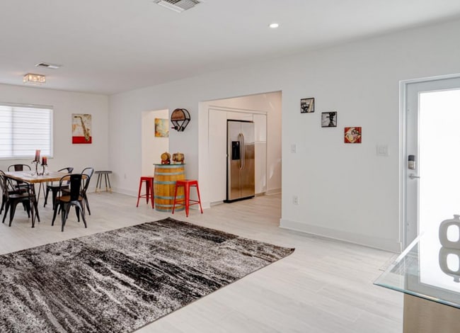 Building Photo - 7528 Buccaneer Ave