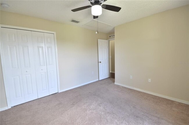 Building Photo - 1006 Fox Trail Ave