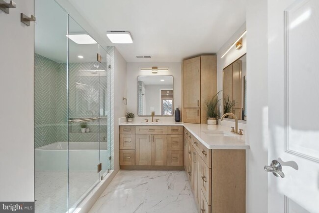 Building Photo - 12301 Espalier Pl