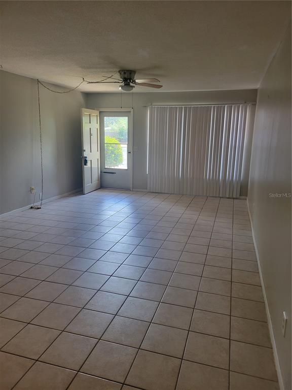 Building Photo - 2464 Australia Way E