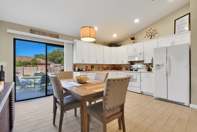 Building Photo - 462 Millport St NW