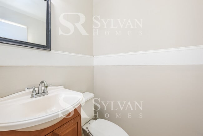 Building Photo - At Last, This Is What You Have Been Searching For!