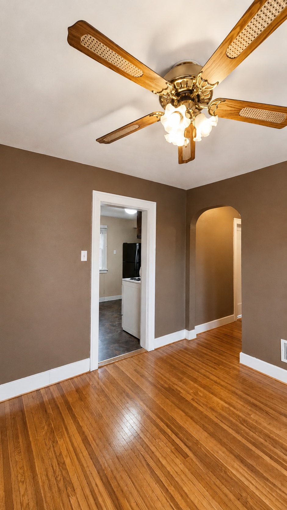 Building Photo - 362 Windermere Blvd