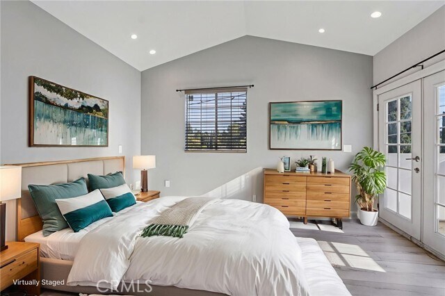 Building Photo - 24334 Crestlawn St