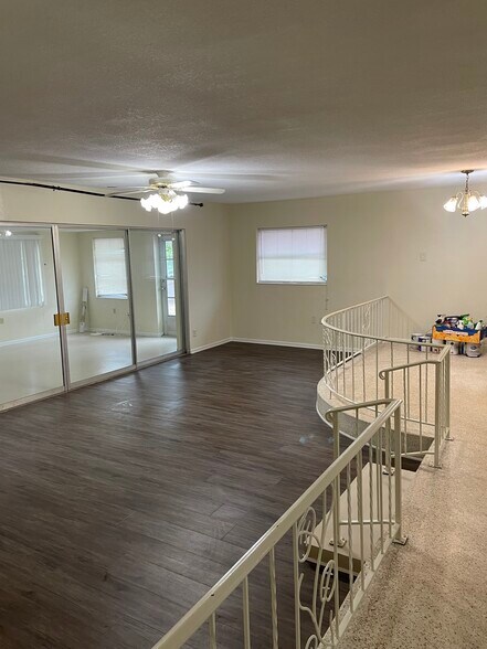Building Photo - 6300 Mosby Pl