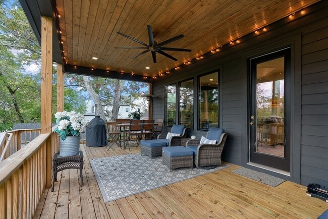 Building Photo - 3733 Estes Rd