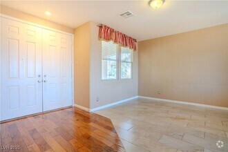 Building Photo - 136 Jay Porter Ave