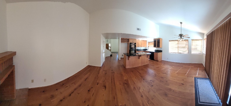 Building Photo - 11322 Redbud Ct