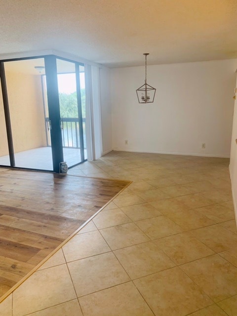 Building Photo - 950 Egret Cir