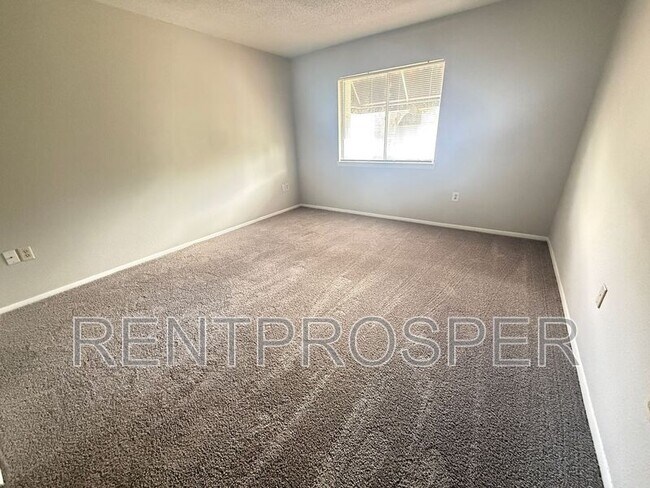 Building Photo - 4153 S Semoran Blvd