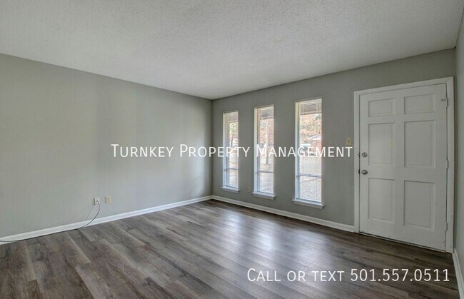 Building Photo - 9203 Labette Dr