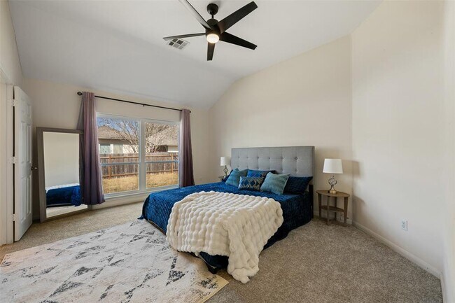 Building Photo - 221 Stone Crest Blvd