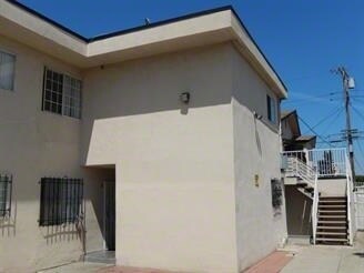 Building Photo - 11116 Berendo Ave