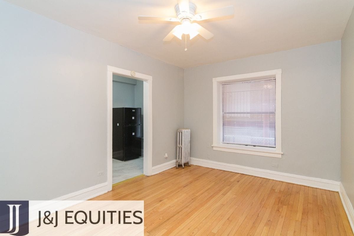 Building Photo - 4600 N Beacon St