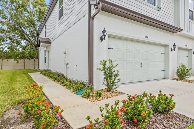 Building Photo - 13161 Stillmont Pl