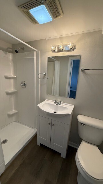 Building Photo - 9102 E 34th St