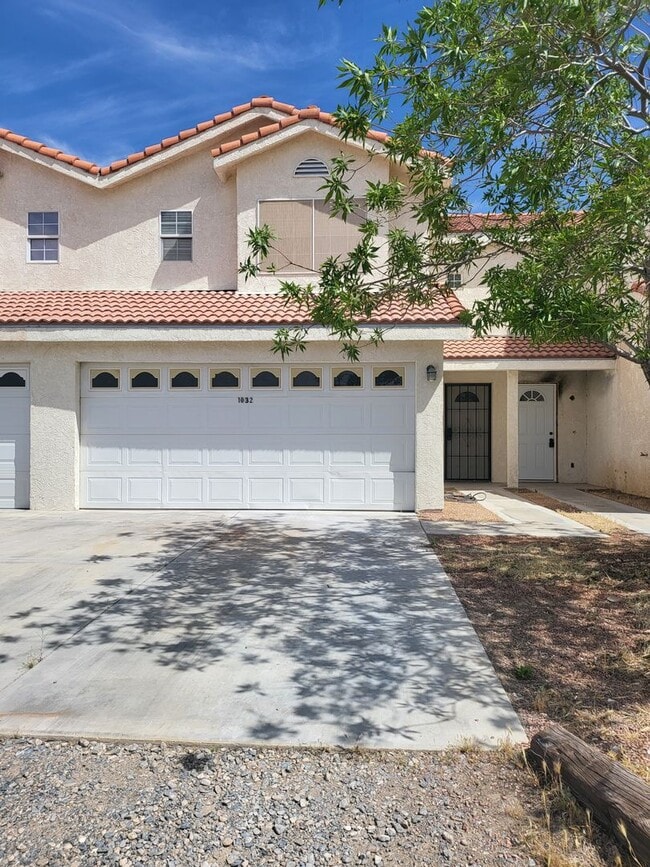 Building Photo - ZILONIS TOWNHOME II - Bourbon Street