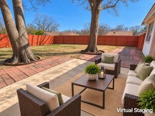 Building Photo - 801 Canyon Ridge Dr