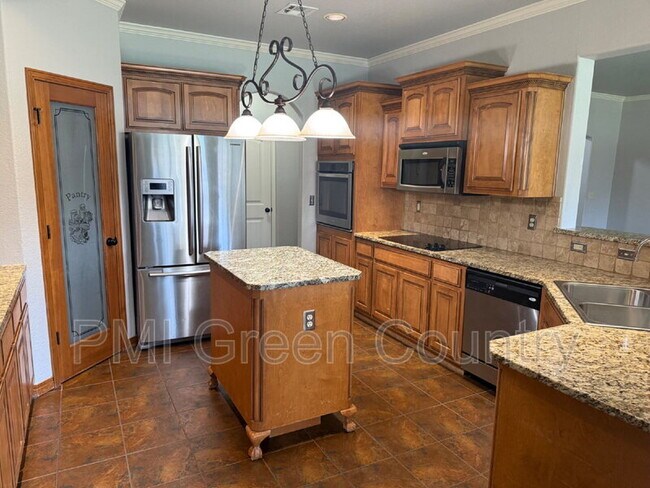 Building Photo - 3710 West 108th Ct S