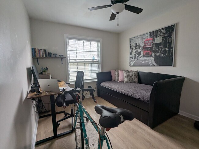 Building Photo - Charming 4BR House in Tallahassee