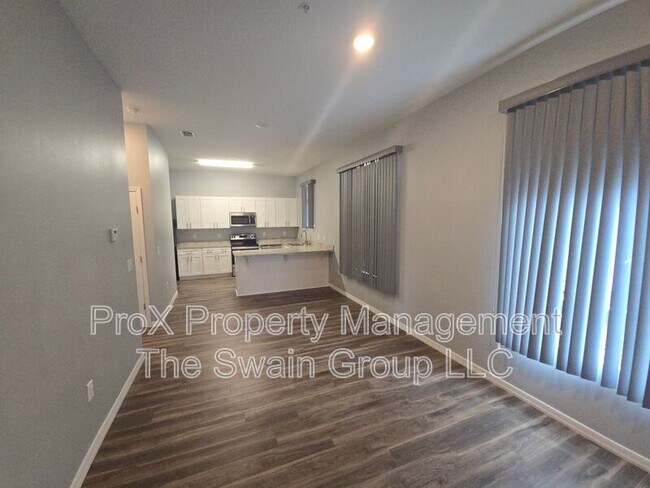 Building Photo - 750 Ave C SW