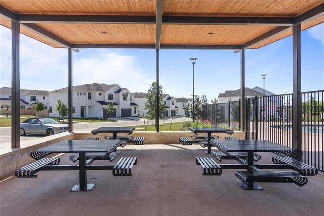 Building Photo - 151 Harvest Meadows Rd