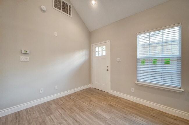 Building Photo - 1213 Armstead St