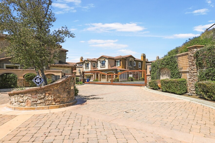 Building Photo - 11507 Verona Dr