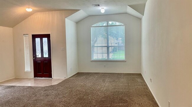 Building Photo - 21565 Duke Alexander Dr