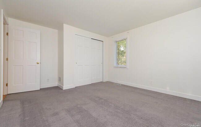 Building Photo - 1 Pine Point