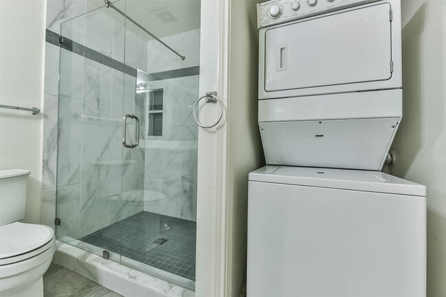 Building Photo - 1330 Old Spanish Trl