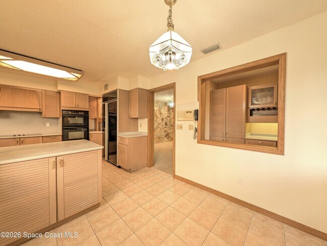 Building Photo - 3686 Muirfield Dr