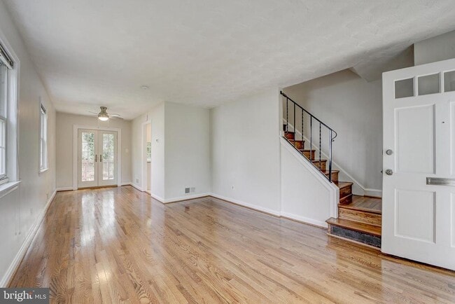Building Photo - 5813 Fifer Dr