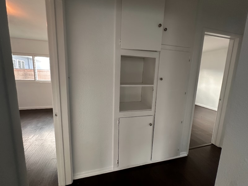 Building Photo - 10929 Buford Ave