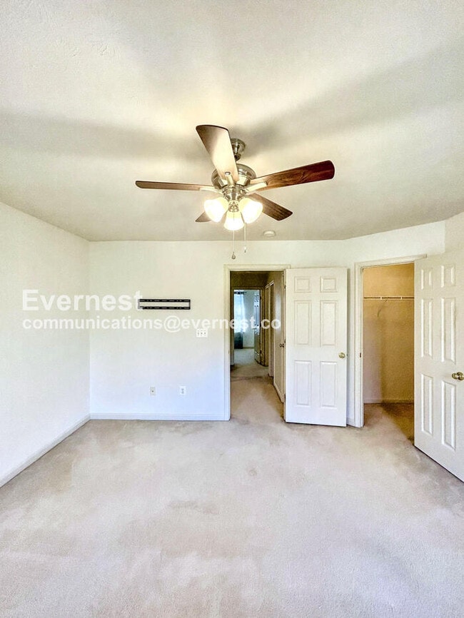 Building Photo - 18337 Democracy Ave