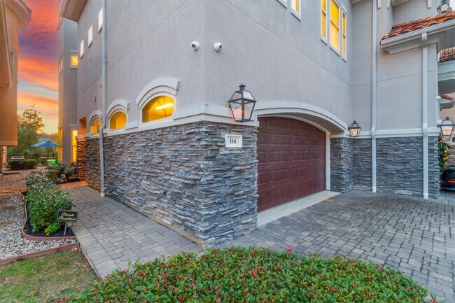 Building Photo - 114 La Vie Dr