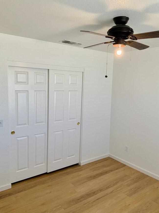 Building Photo - Quiet Home in Copper Hills located in a Cul-de-sac. **Do not distrub current tenant**