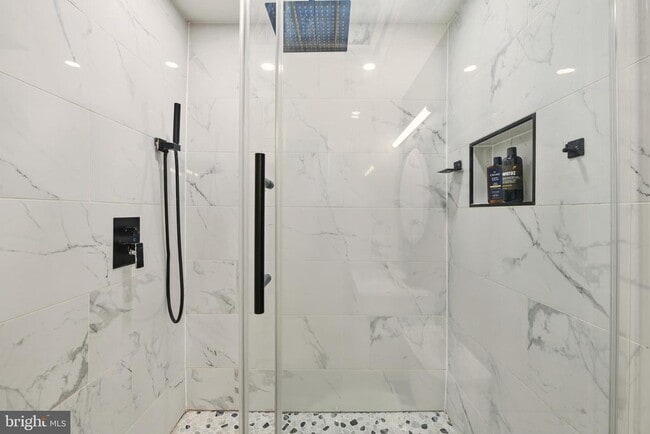 Building Photo - 5113 4th St NW