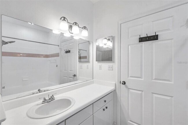 Building Photo - 9602 Lake Chase Island Way
