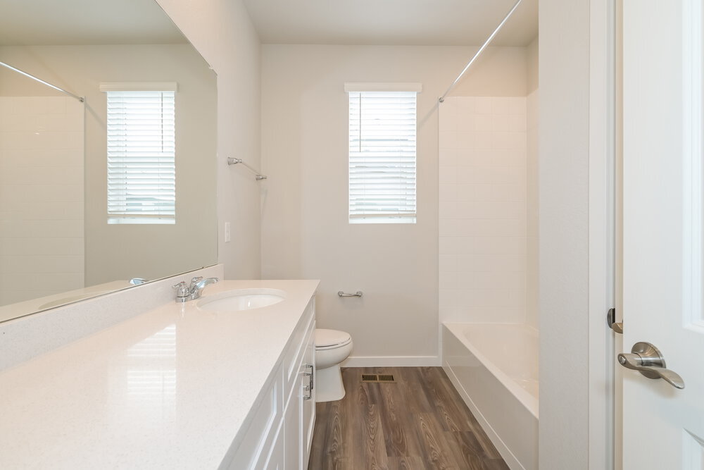 Building Photo - 1464 Orchard St