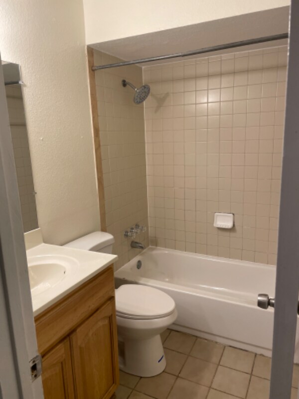 Building Photo - 5647 Cherry Wood Cir