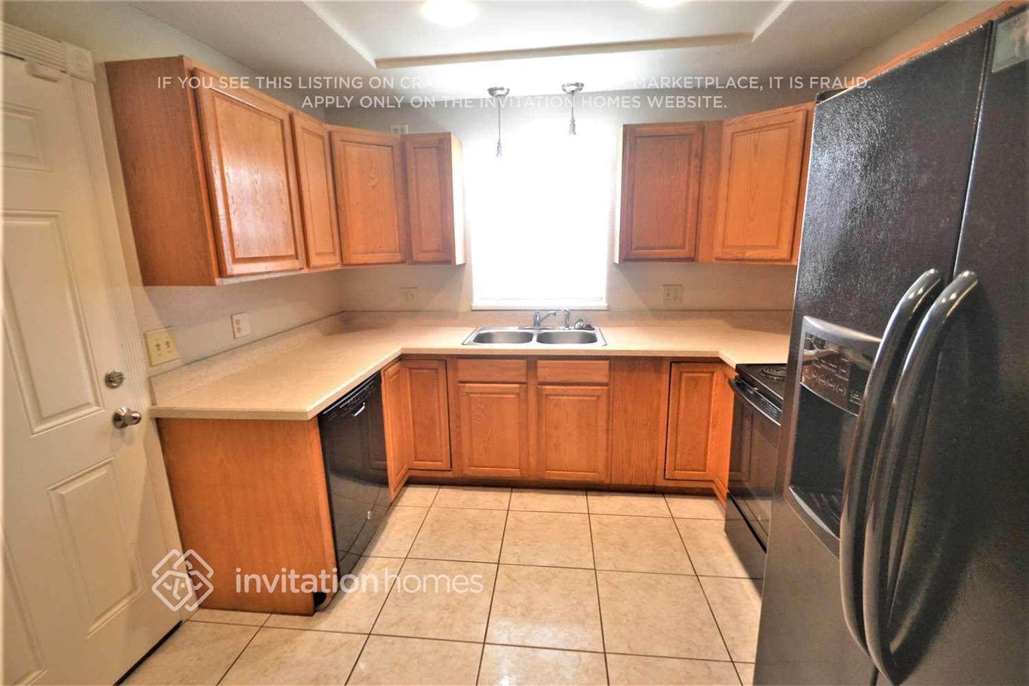 Building Photo - 7141 Green Needle Dr