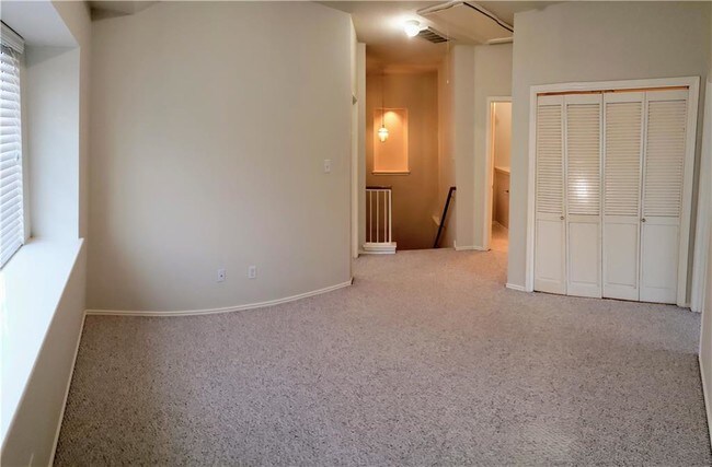 Building Photo - 1900 Scofield Ridge Pkwy