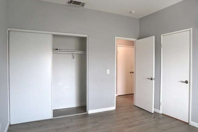 Building Photo - 238 Strada Fortuna